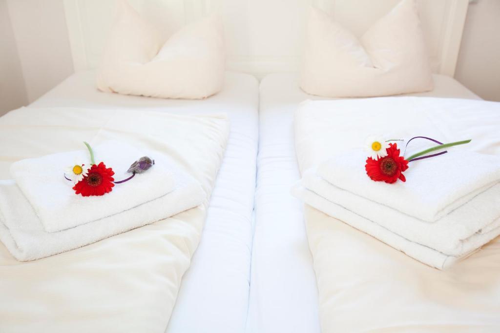 Hotelpension Zum Gockl Allershausen Room photo